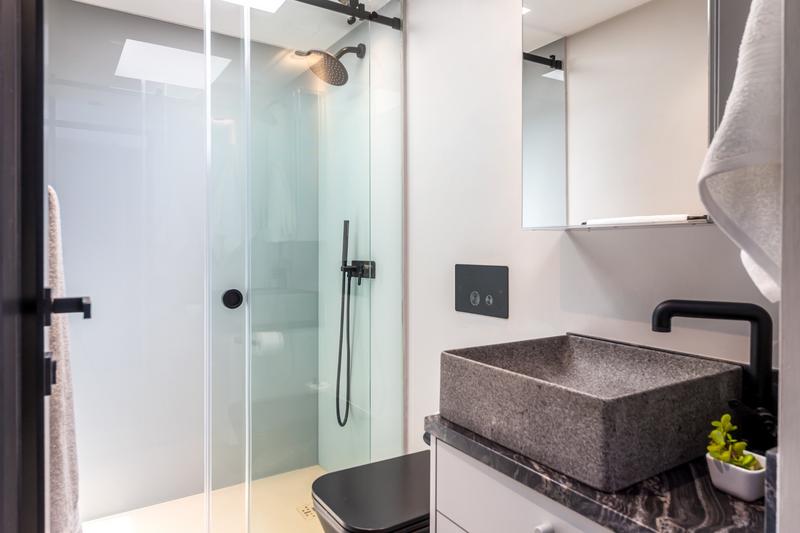 To Let 5 Bedroom Property for Rent in Camps Bay Western Cape